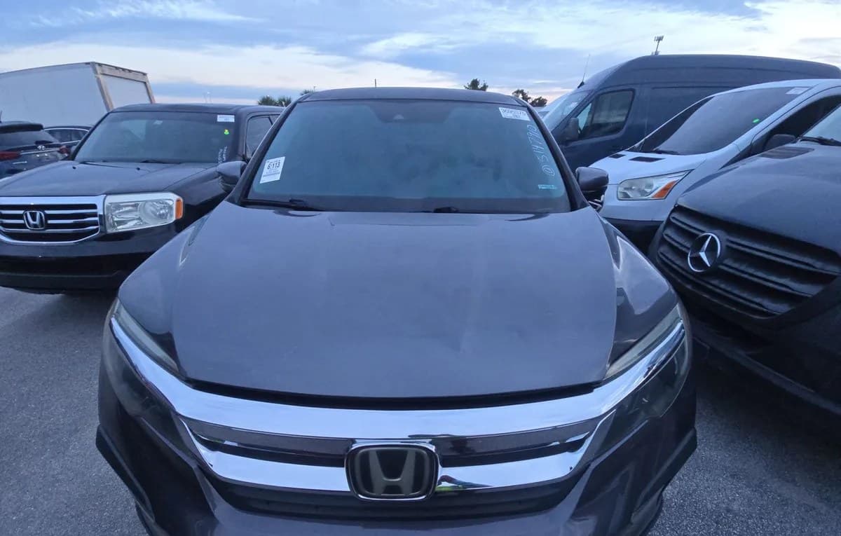 2019 HONDA PILOT EX 3