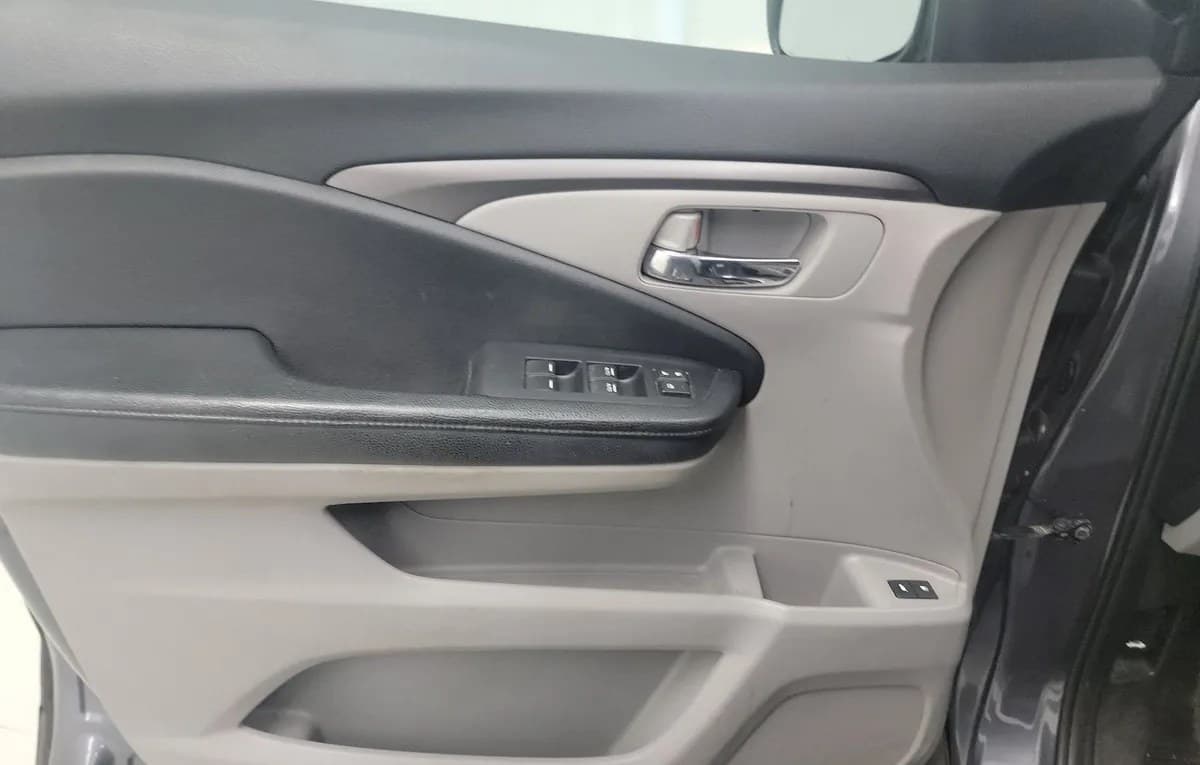 2017 HONDA PILOT EX-L 6