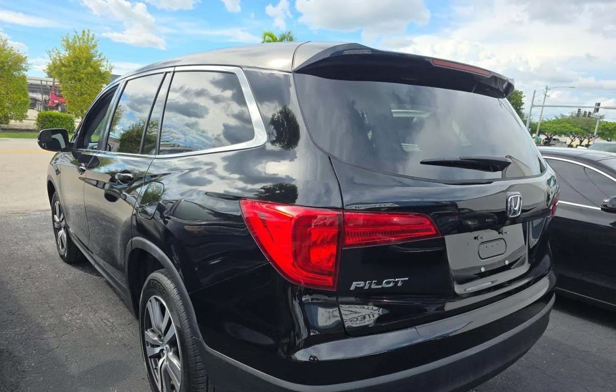2018 HONDA PILOT EX-L 3