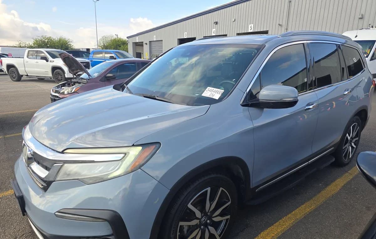 2022 HONDA PILOT Touring 2