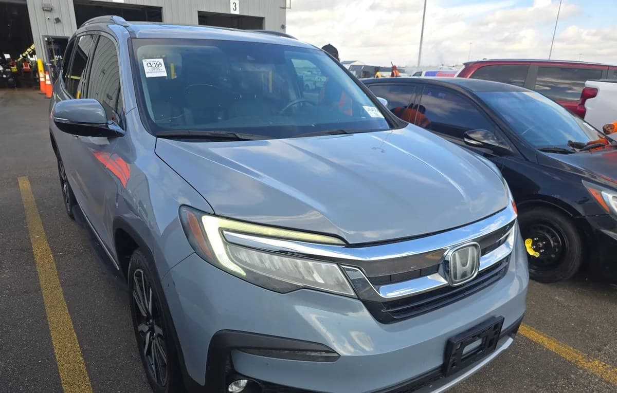 2022 HONDA PILOT Touring 4
