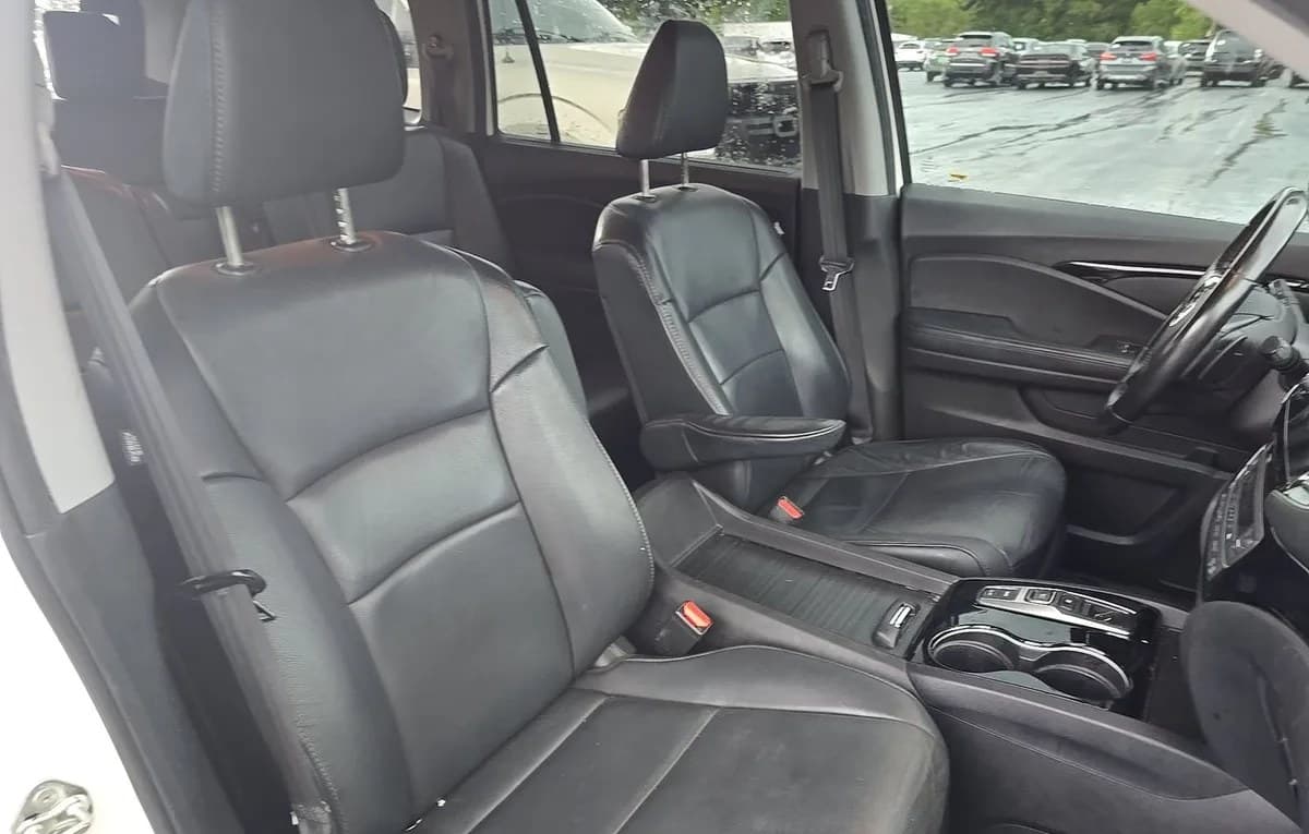 2019 HONDA PILOT Touring 5