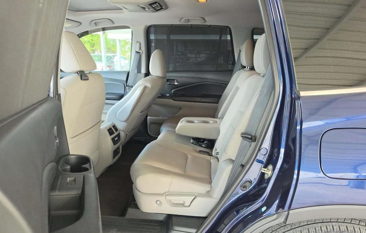 2017 HONDA PILOT Touring 7
