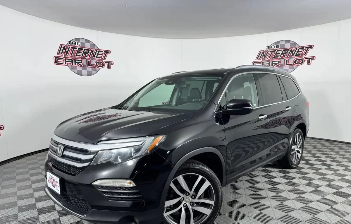 2018 HONDA PILOT Touring 2