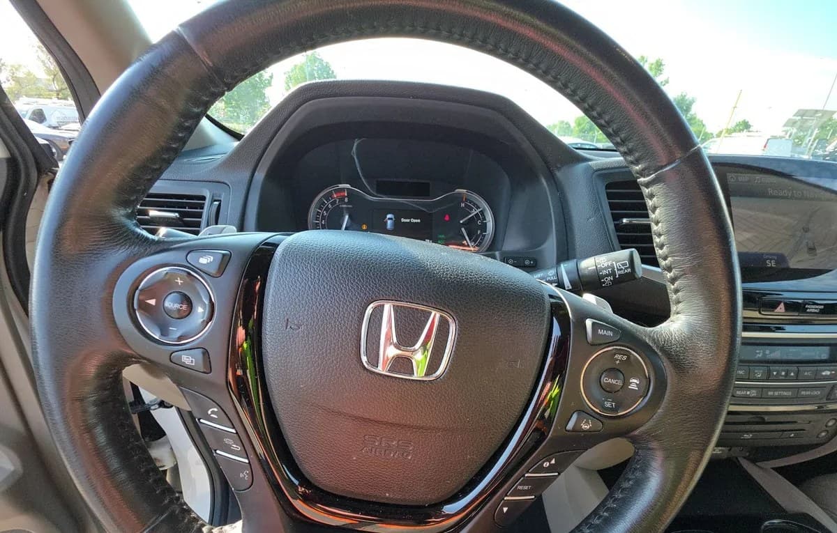 2017 HONDA PILOT Elite 7