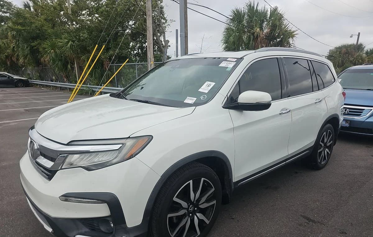 2020 HONDA PILOT Elite 2