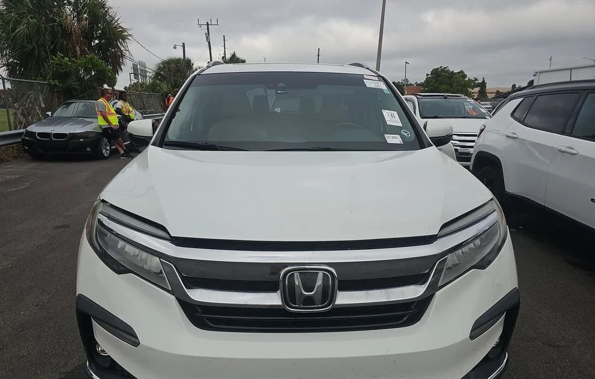 2020 HONDA PILOT Elite 3