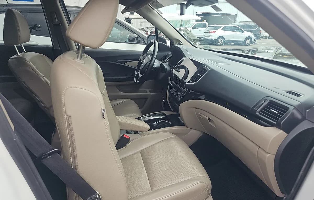 2020 HONDA PILOT Elite 5