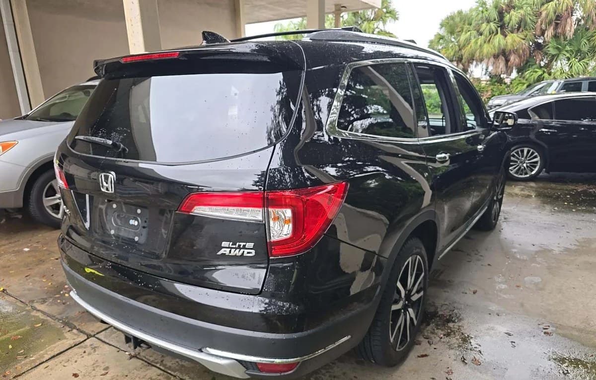 2019 HONDA PILOT ELITE 4