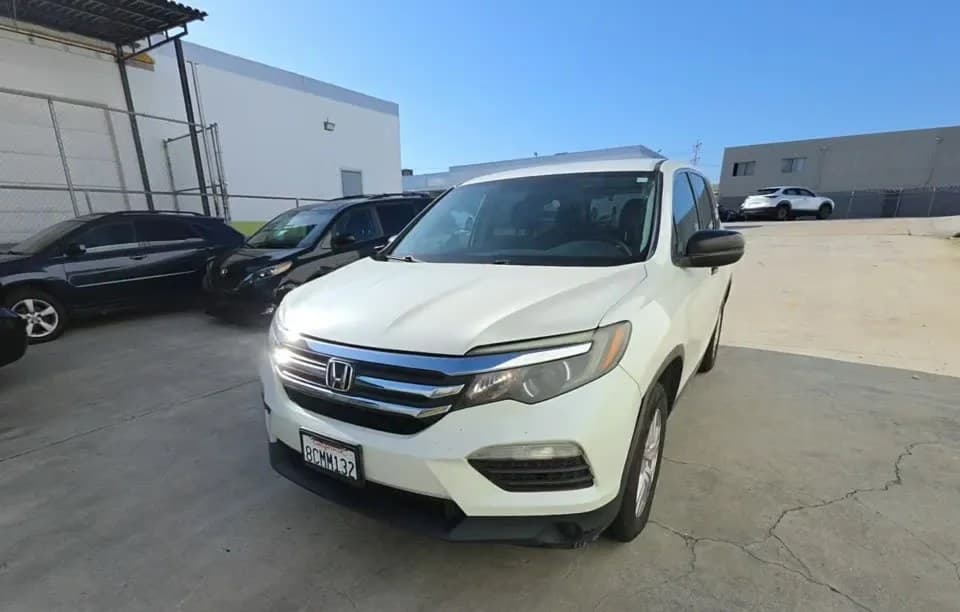 2018 HONDA PILOT LX 2