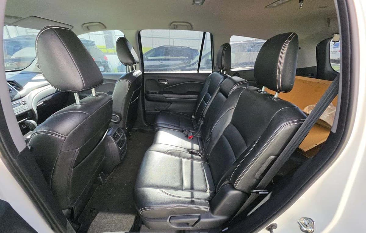2018 HONDA PILOT LX 7