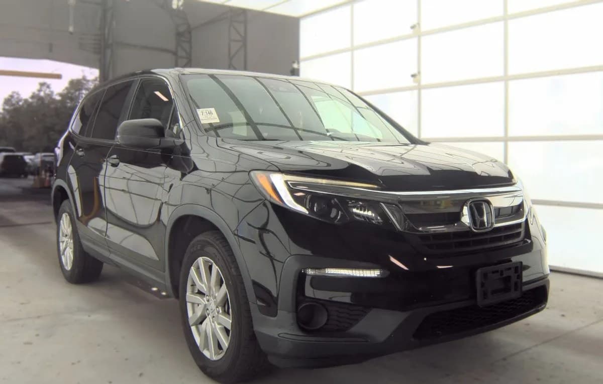 2019 HONDA PILOT LX 4