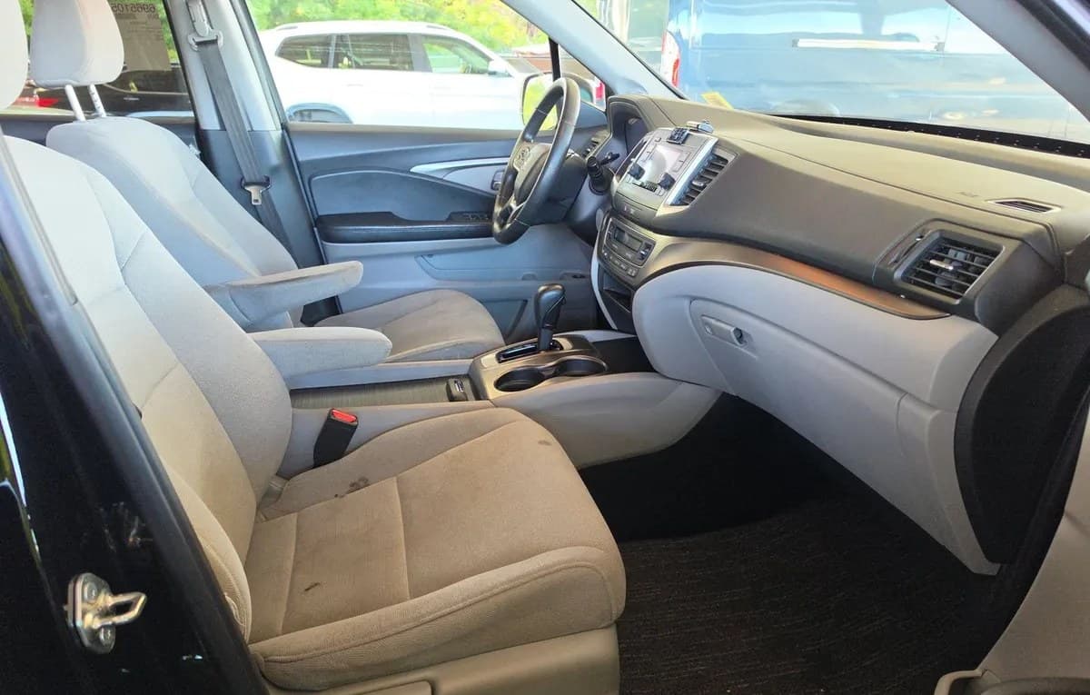 2019 HONDA PILOT LX 5