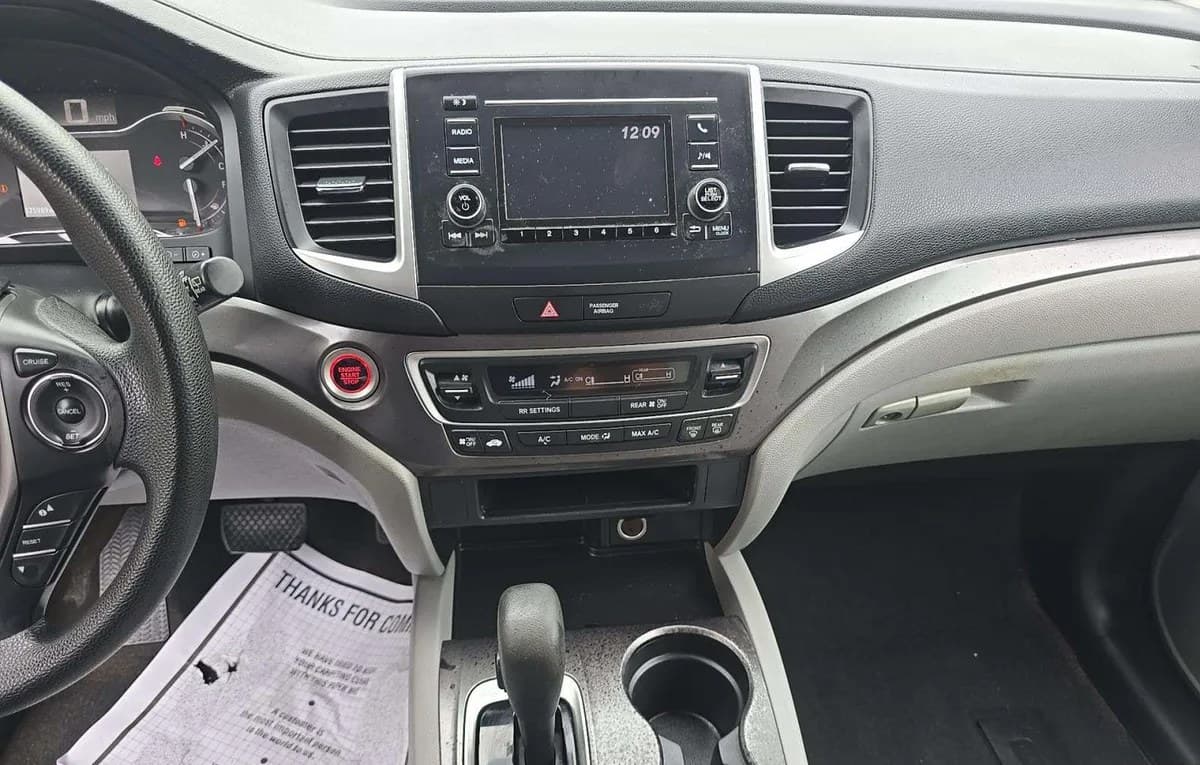 2018 HONDA PILOT LX 7