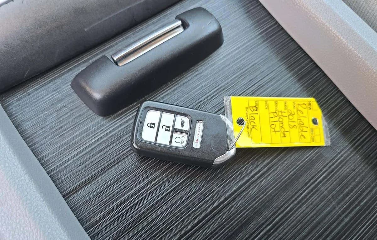 2018 HONDA PILOT LX 5