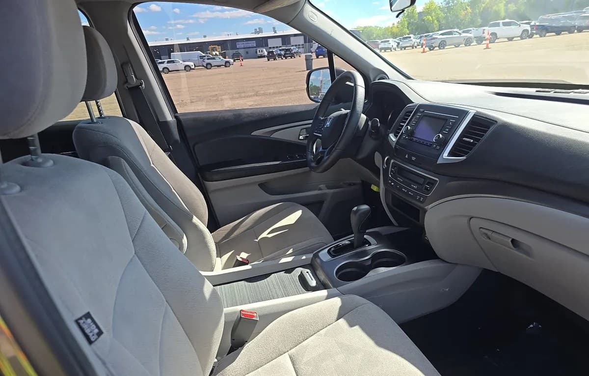 2020 HONDA PILOT LX 5