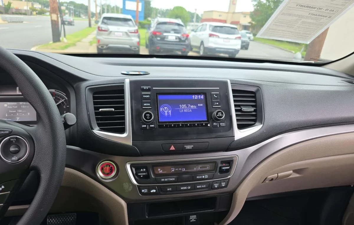 2018 HONDA PILOT LX 7