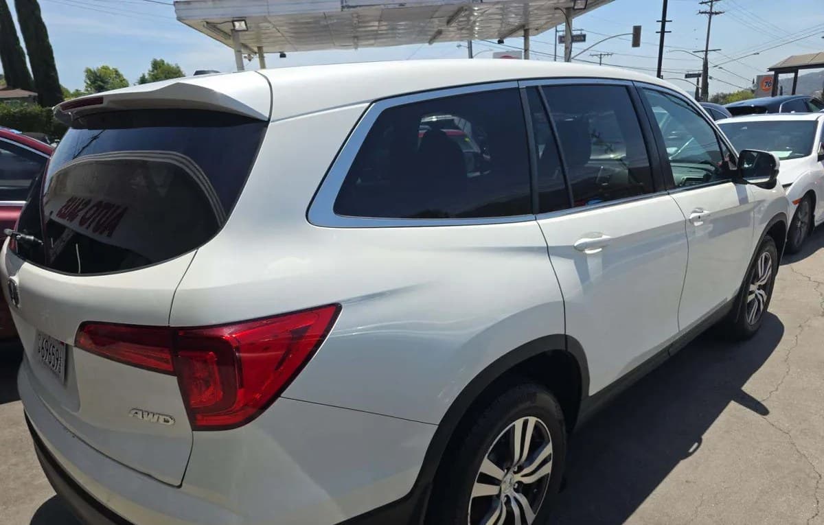 2017 HONDA PILOT EX 4