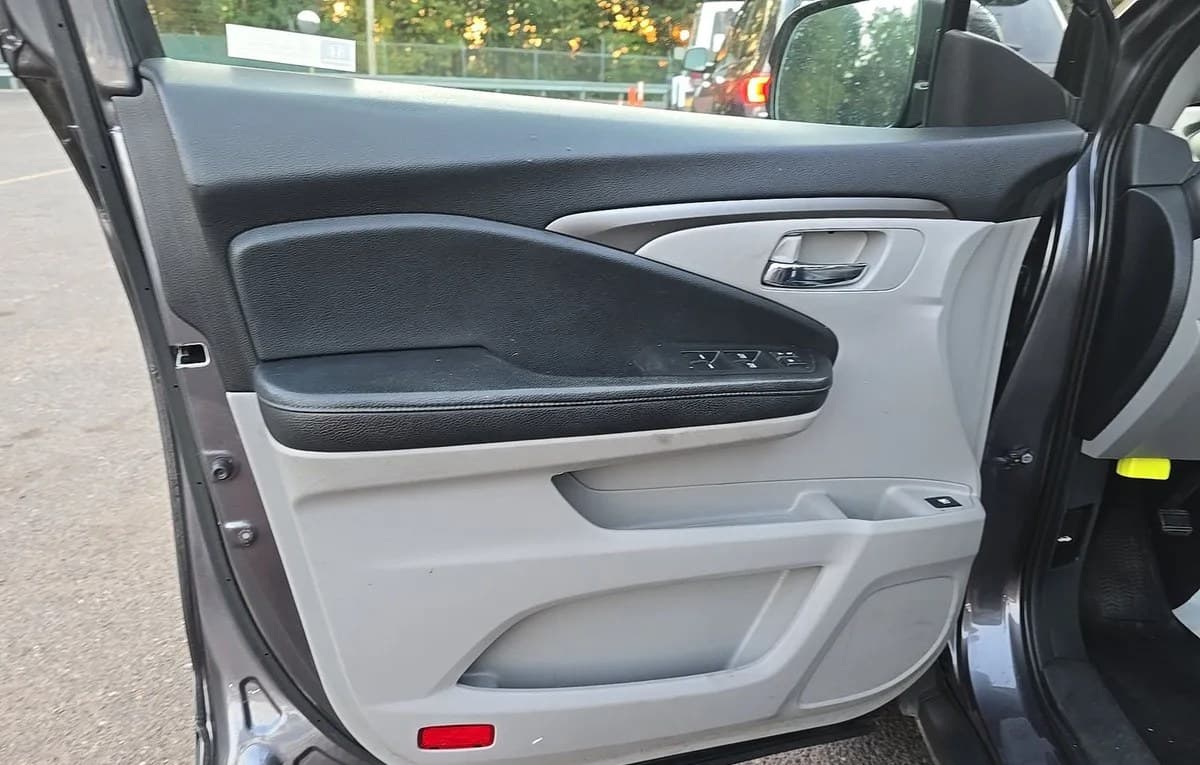 2018 HONDA PILOT EX 6