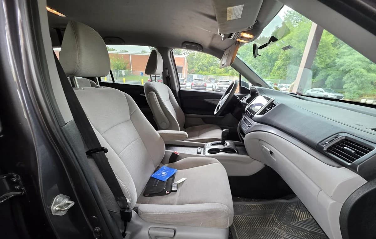 2018 HONDA PILOT EX 6
