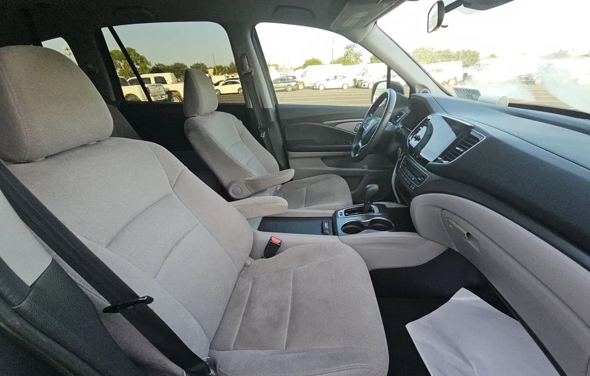 2019 HONDA PILOT EX 5