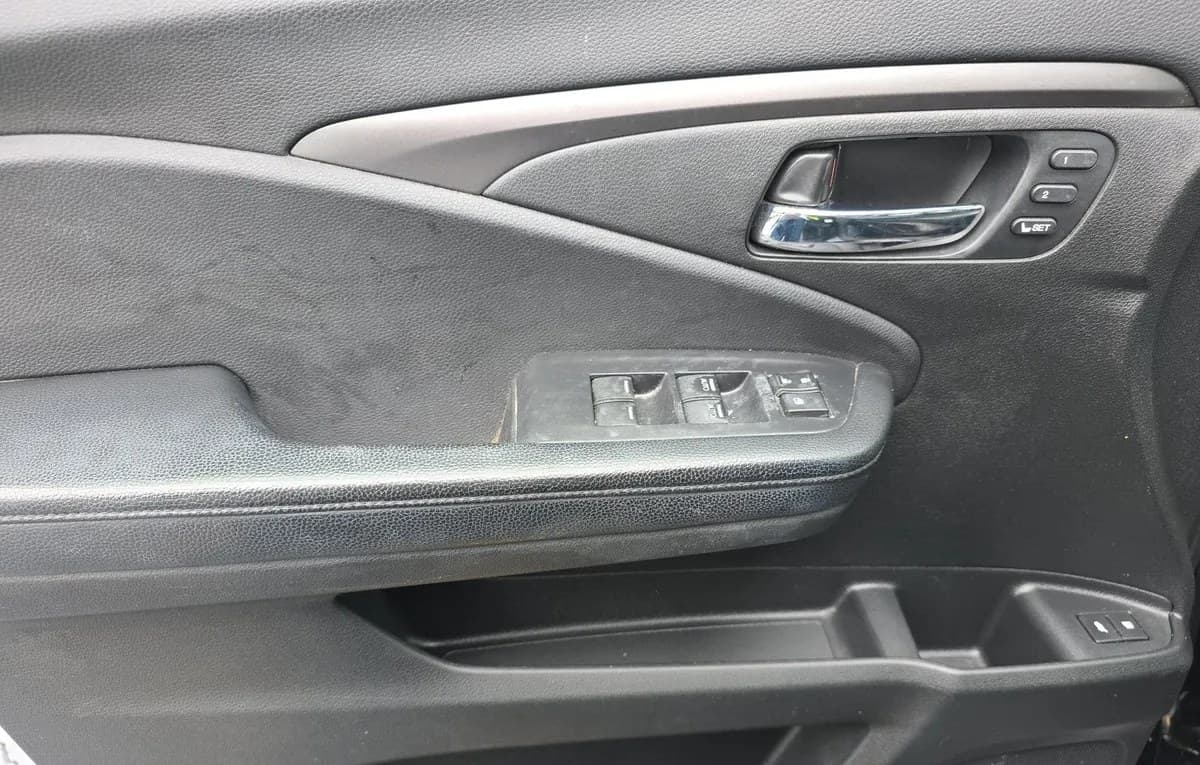 2019 HONDA PILOT EX-L 6