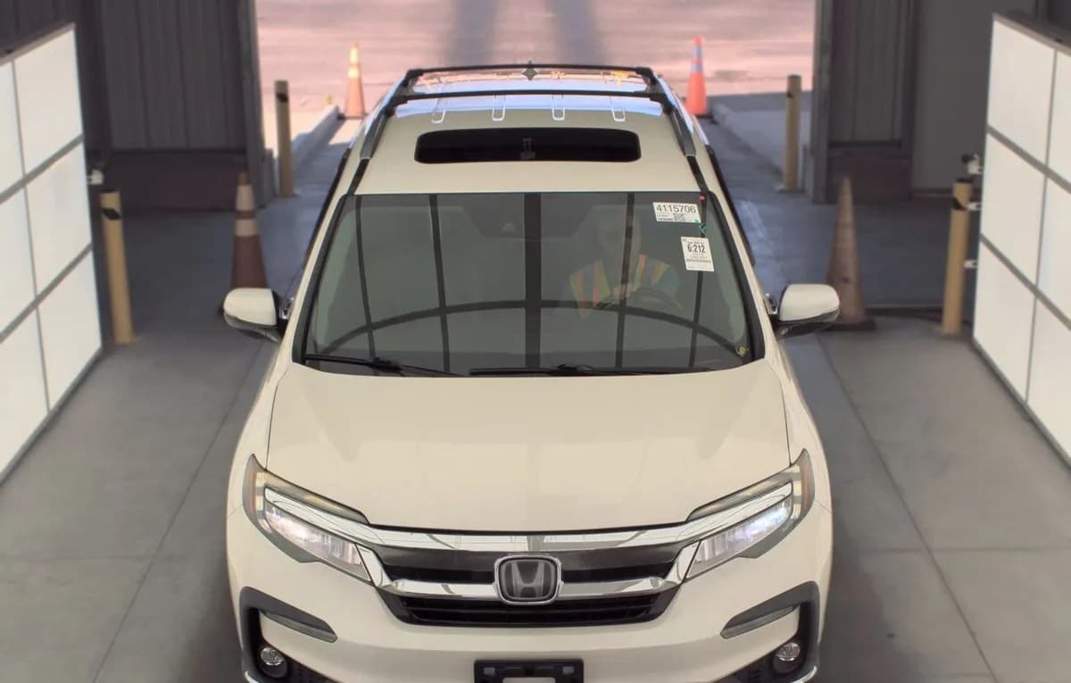 2019 HONDA PILOT Touring 3