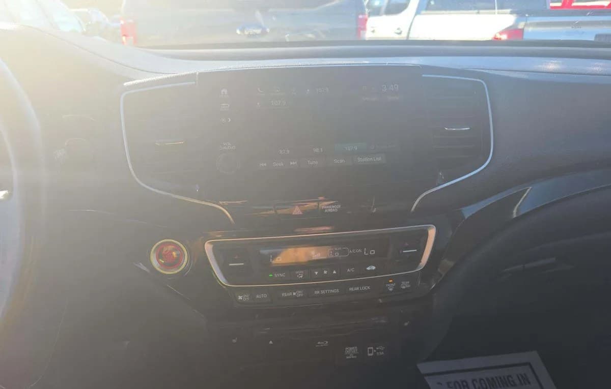 2019 HONDA PILOT Touring 7