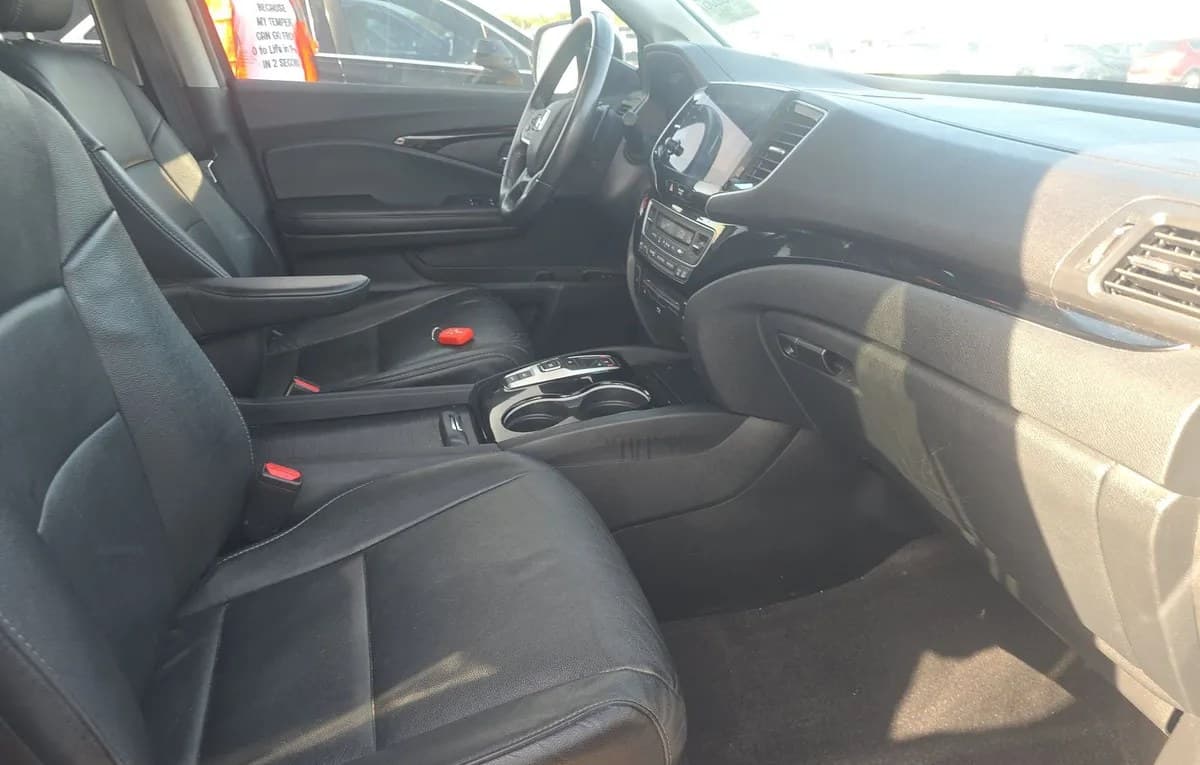 2022 HONDA PILOT Touring 5