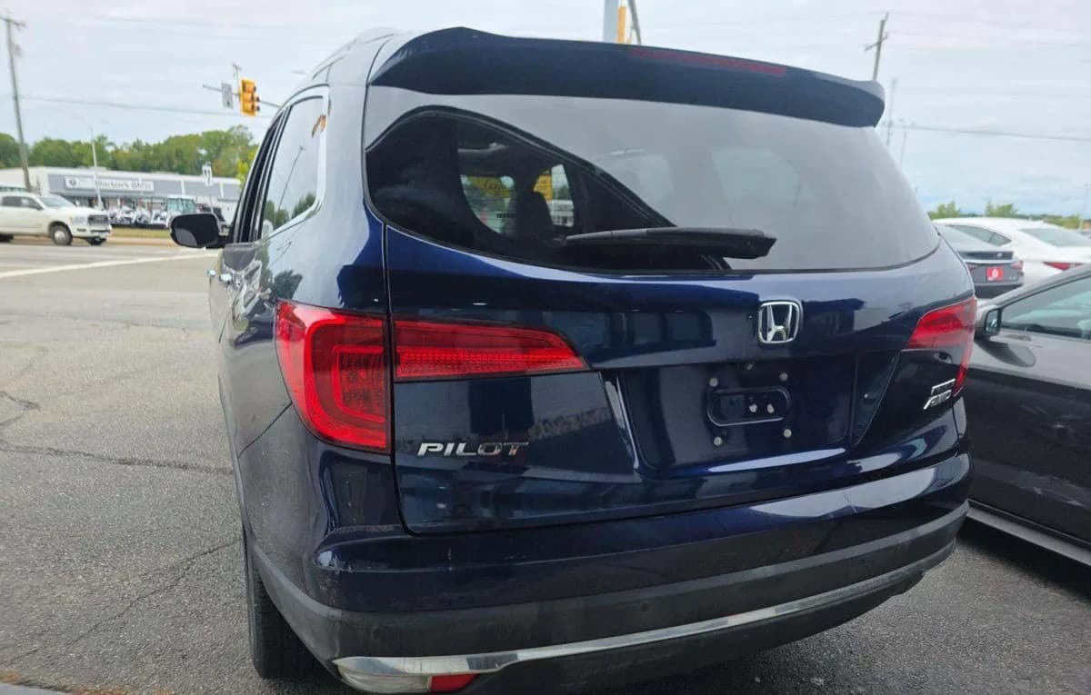 2017 HONDA PILOT Touring 3