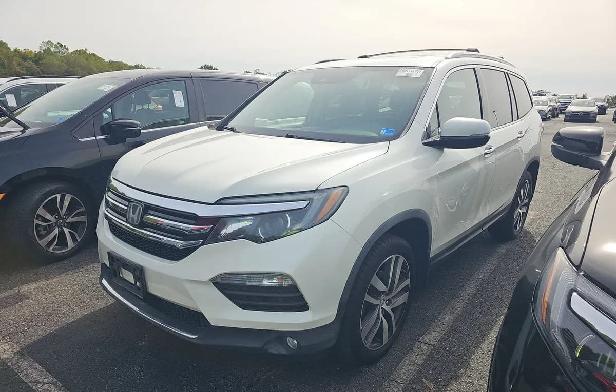 2017 HONDA PILOT Touring 1