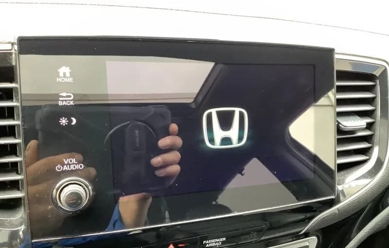 2020 HONDA PASSPORT Elite 6