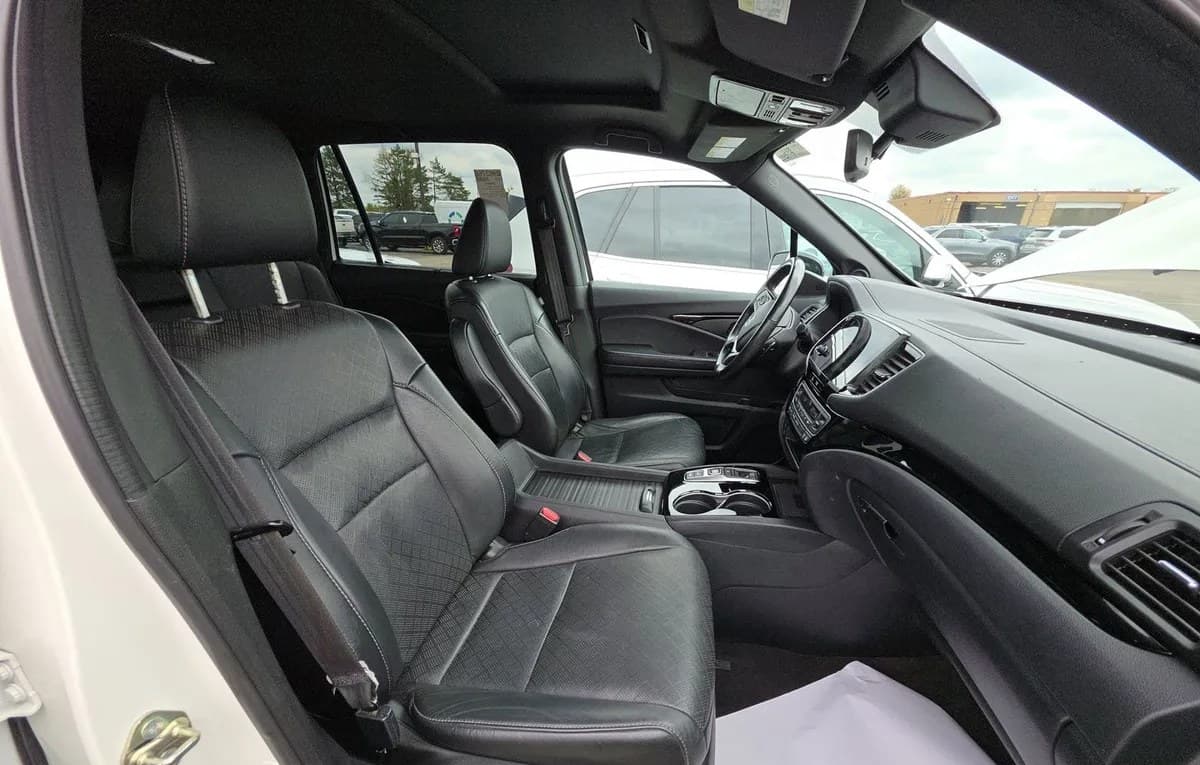 2019 HONDA PASSPORT Elite 5