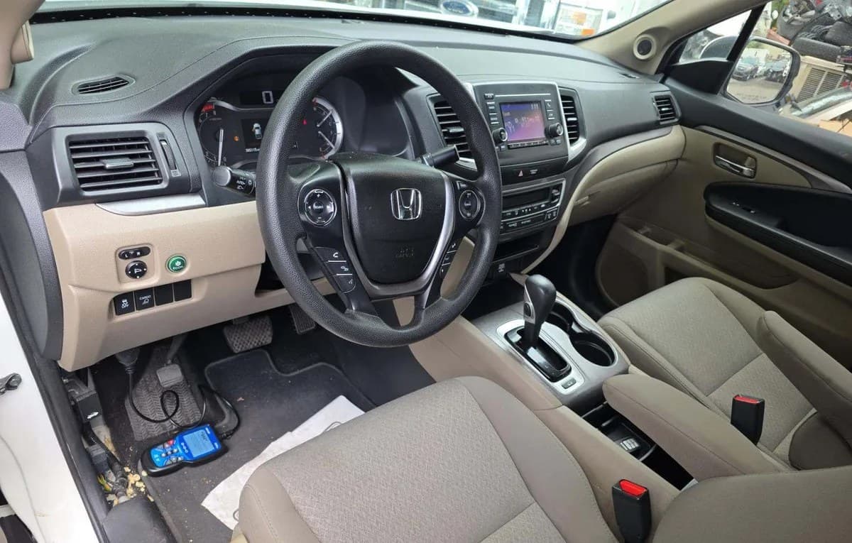 2017 HONDA RIDGELINE RTS CREW CAB MEDIUM BED 7