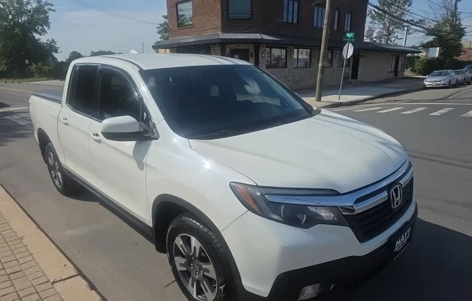 2017 HONDA RIDGELINE RTL CREW CAB MEDIUM BED 4