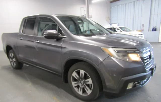 2017 HONDA RIDGELINE RTL CREW CAB MEDIUM BED 4