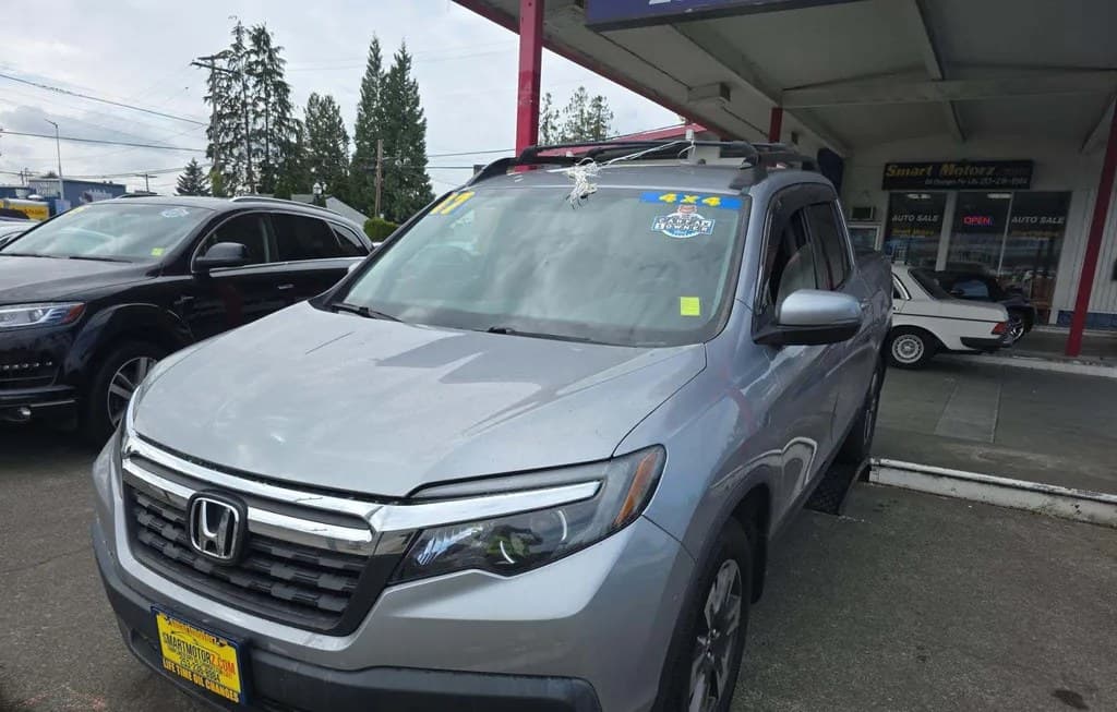 2017 HONDA RIDGELINE RTL-T CREW CAB MEDIUM BED