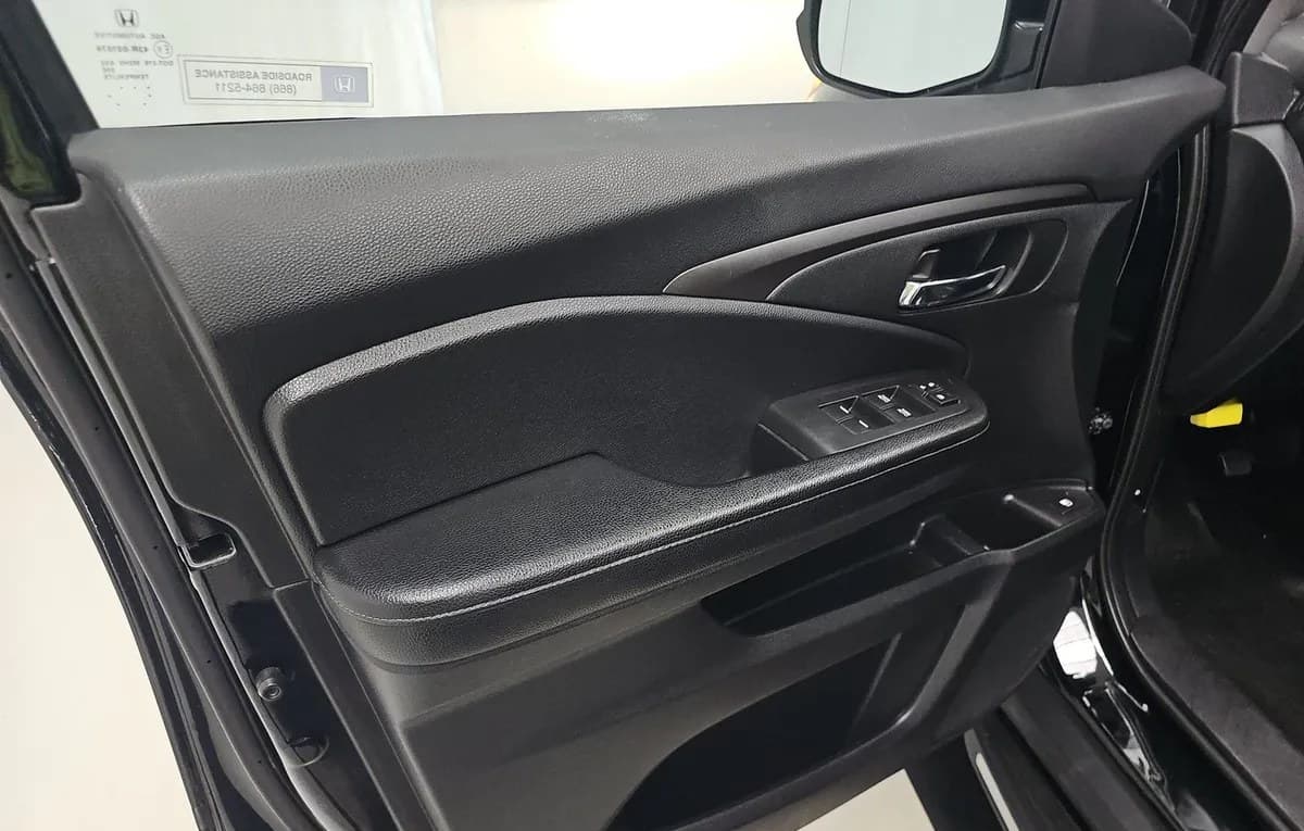 2018 HONDA RIDGELINE RTL-T CREW CAB MEDIUM BED 6