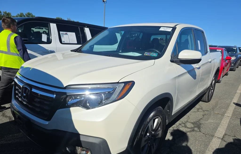 2019 HONDA RIDGELINE RTL-T CREW CAB MEDIUM BED