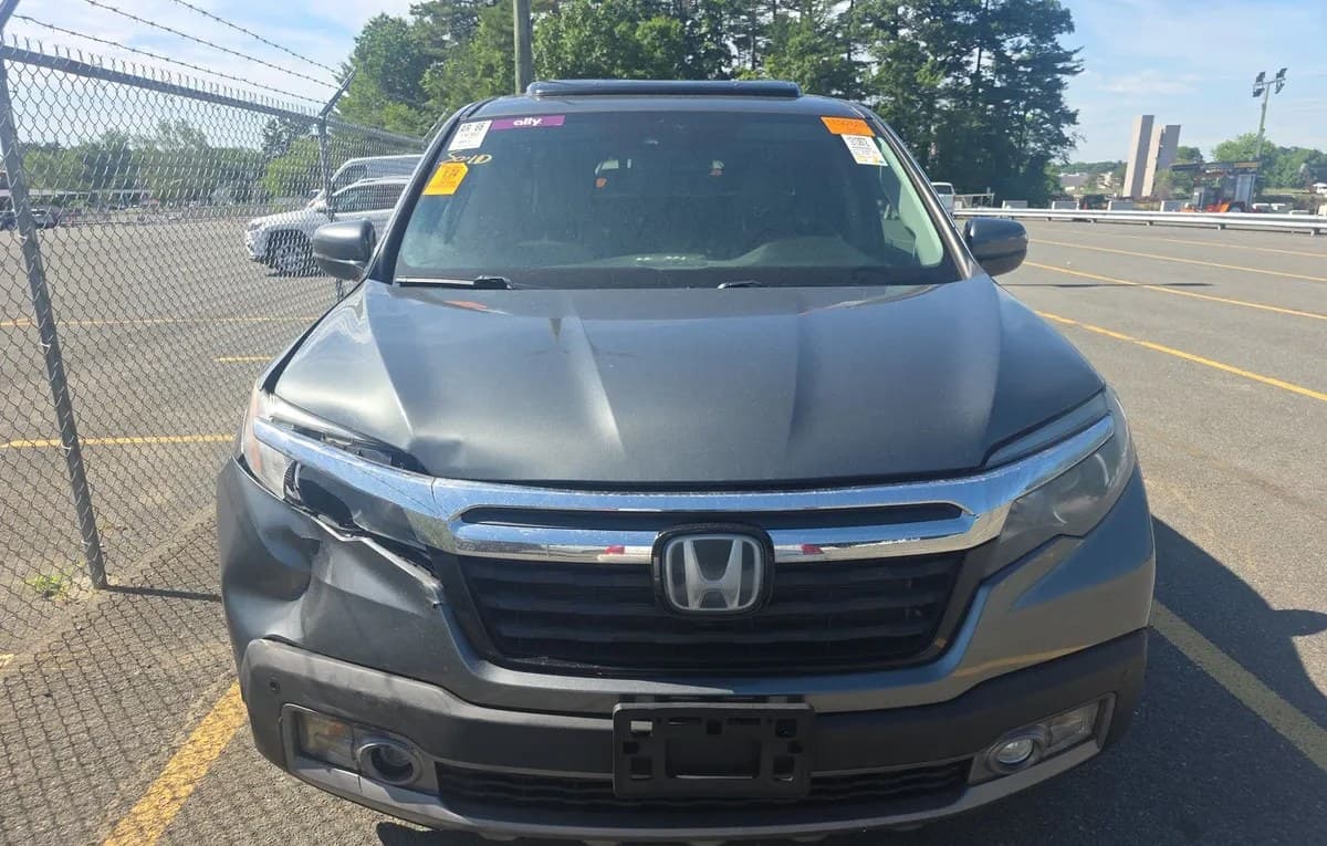 2017 HONDA RIDGELINE RTL-E CREW CAB MEDIUM BED 3