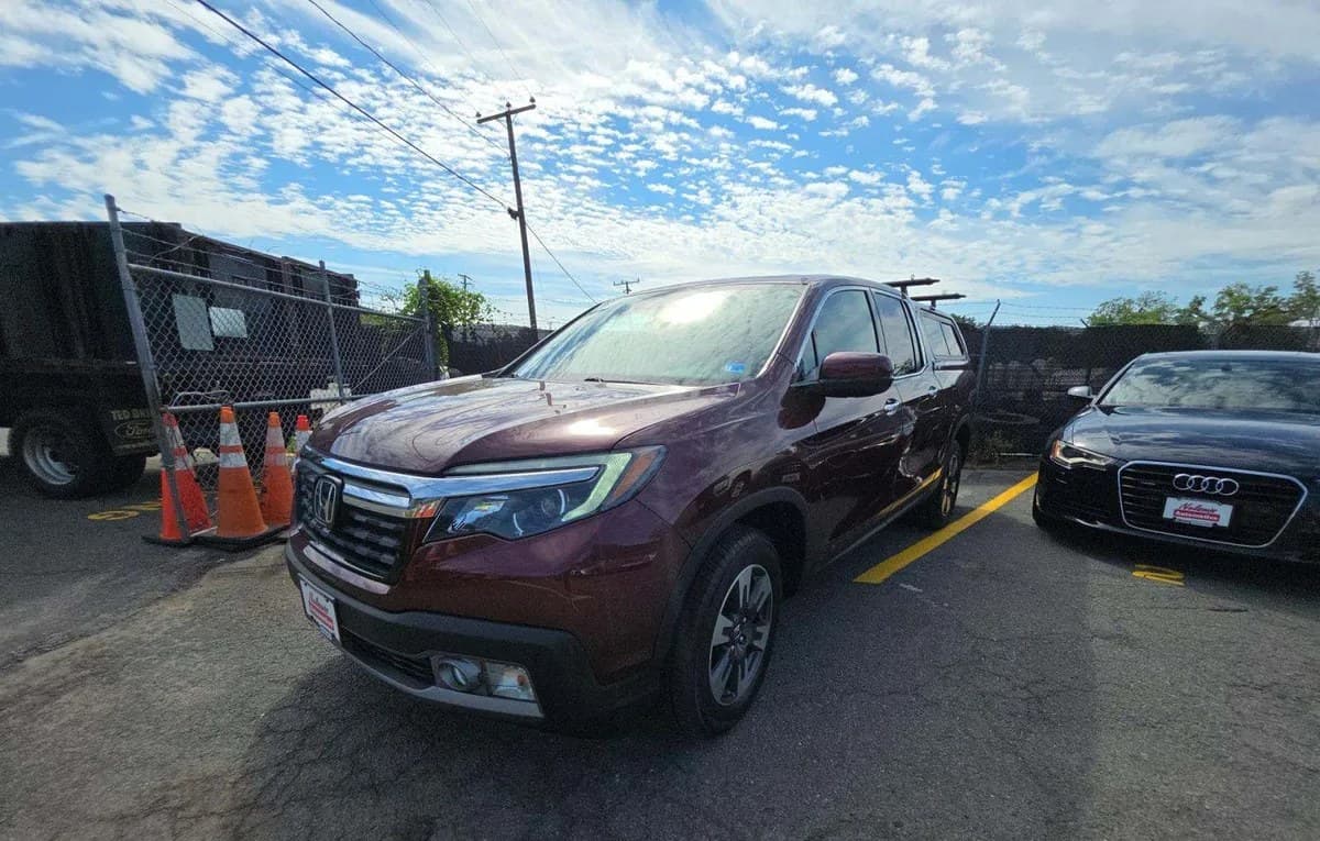 2019 HONDA RIDGELINE RTL-E CREW CAB MEDIUM BED 2