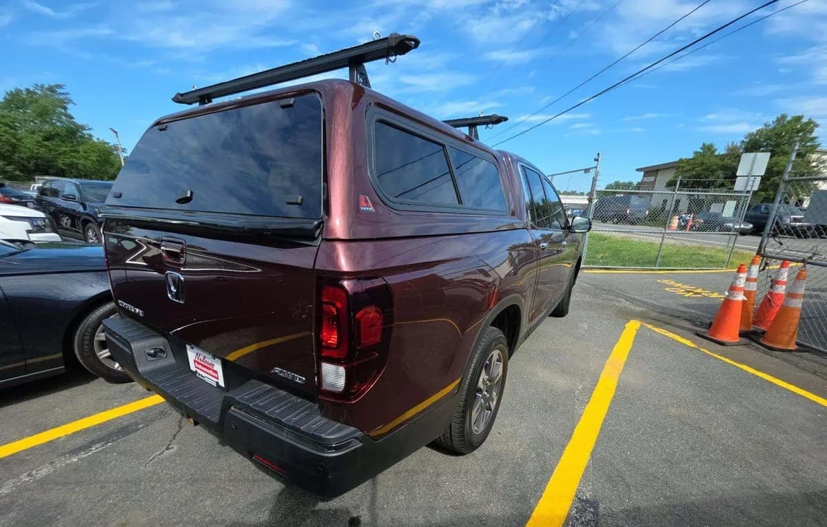 2019 HONDA RIDGELINE RTL-E CREW CAB MEDIUM BED 4