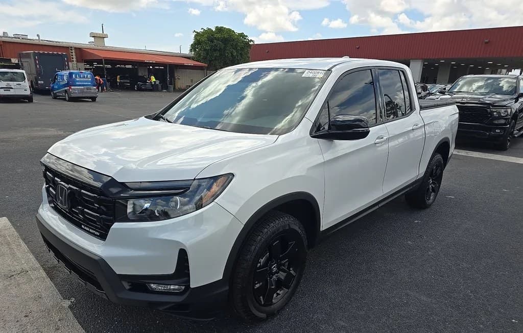 2025 HONDA RIDGELINE BLACK EDITION CREW CAB MEDIUM BED