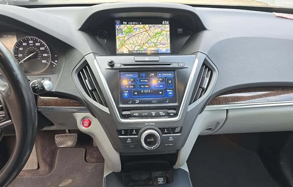 2017 ACURA MDX W/TECHNOLOGY Package 7