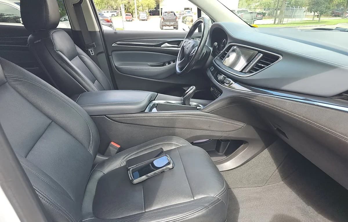 2019 BUICK ENCLAVE Preferred 5