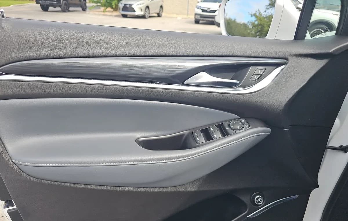 2019 BUICK ENCLAVE Preferred 6