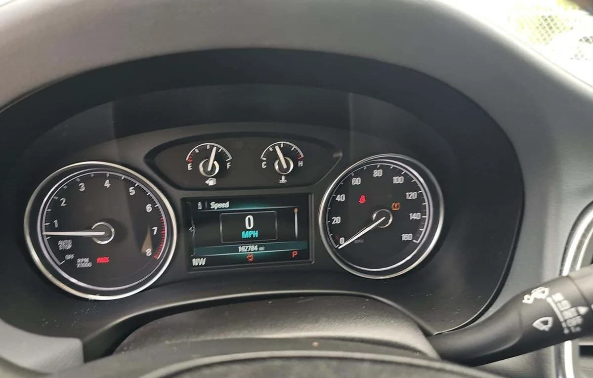 2019 BUICK ENCLAVE Essence 5