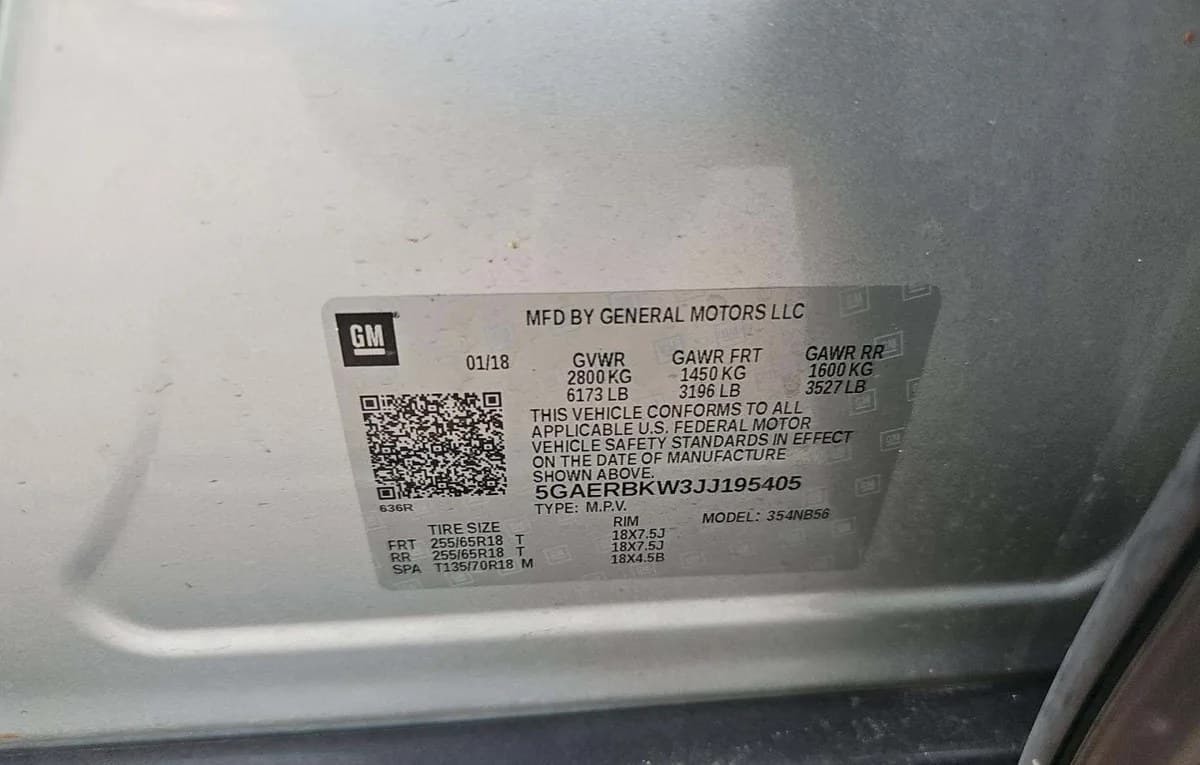 2018 BUICK ENCLAVE Essence 2