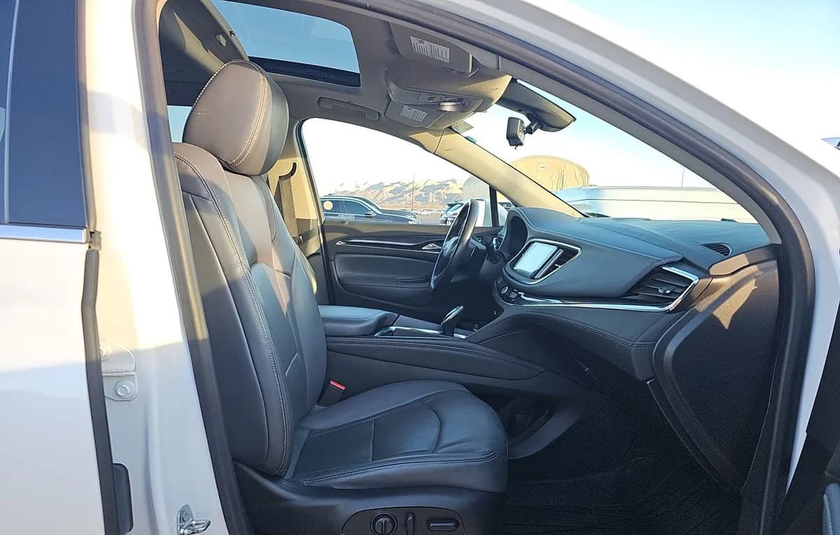 2018 BUICK ENCLAVE Essence 5