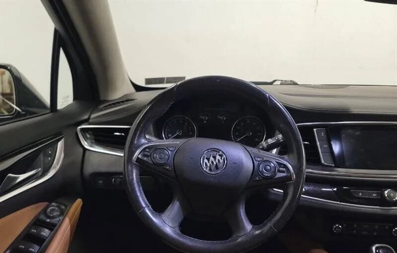 2018 BUICK ENCLAVE Essence 7
